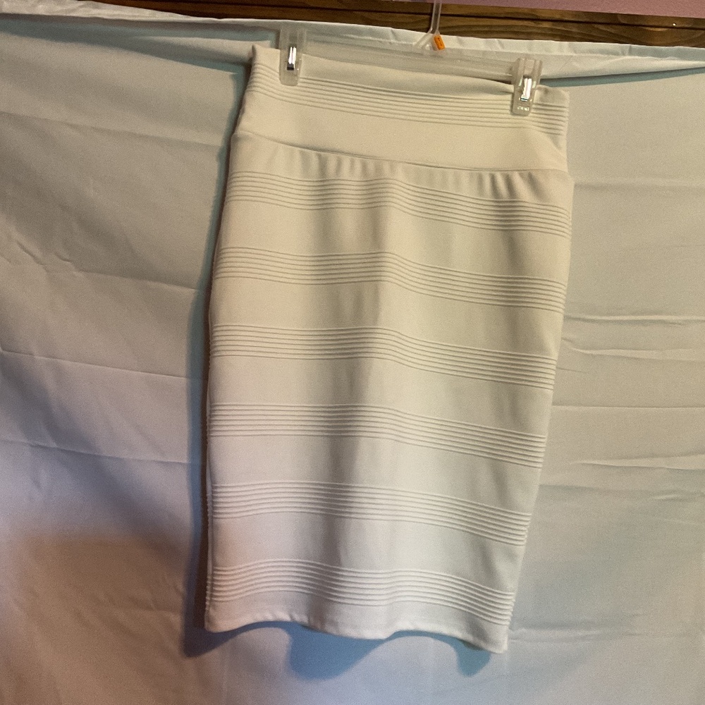 LuLaRoe Cassie Skirt